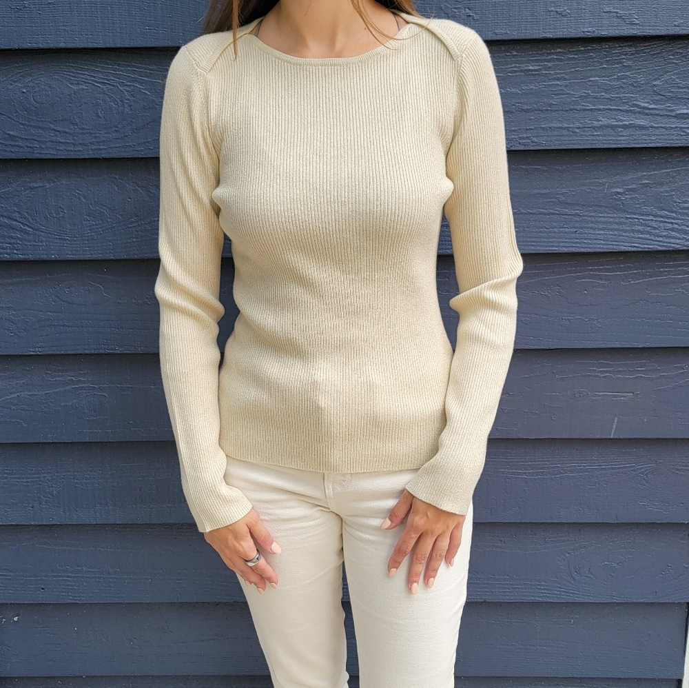 Boat neck sweater